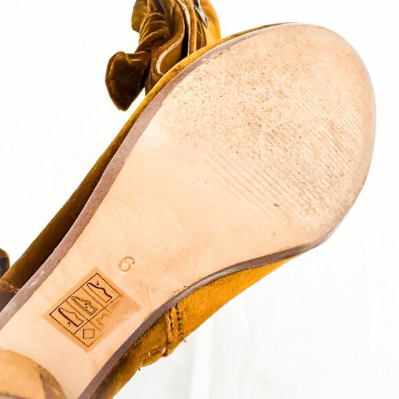 Madewell The Esme Bow Boot Brown VelvetBlock Heel Bootie K5289 Size 6 - Picture 6 of 6